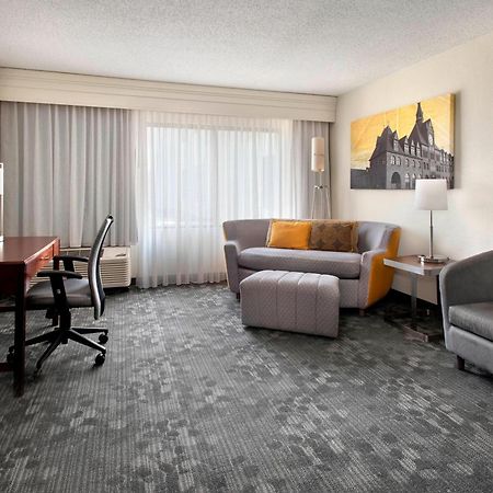 Courtyard By Marriott Принстън Екстериор снимка