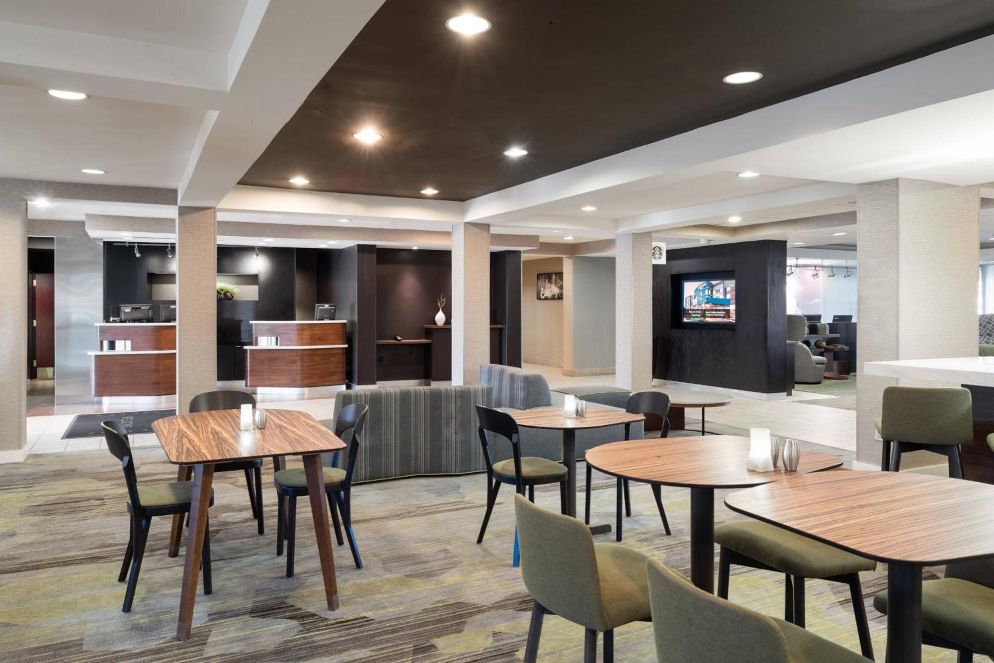 Courtyard By Marriott Принстън Екстериор снимка