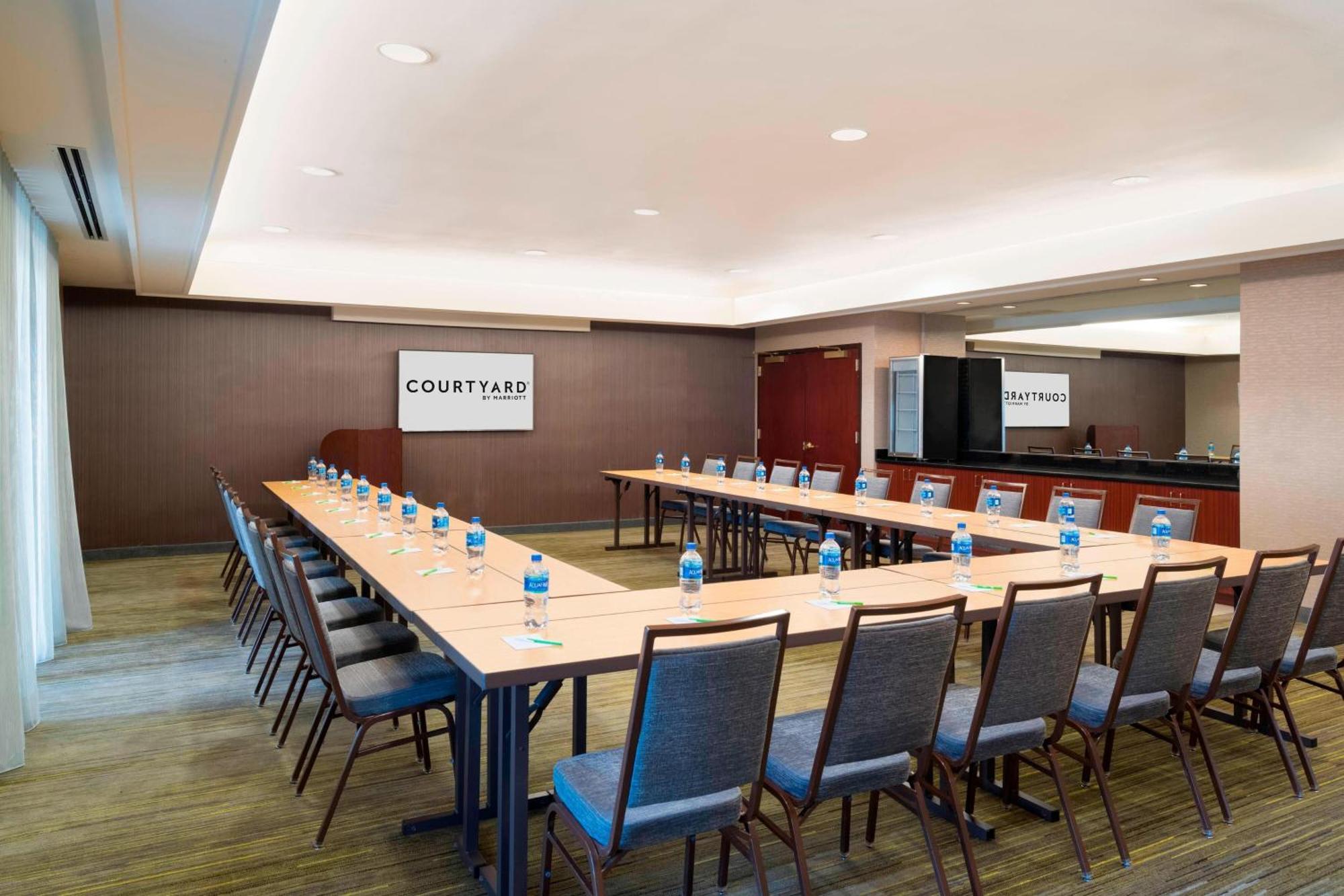 Courtyard By Marriott Принстън Екстериор снимка