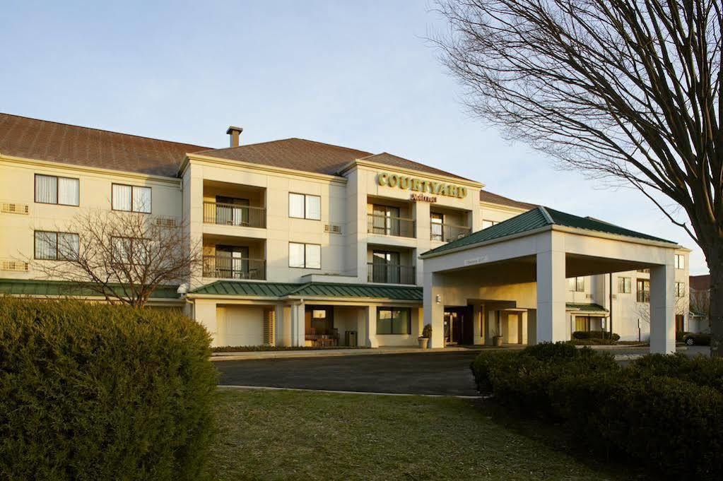 Courtyard By Marriott Принстън Екстериор снимка